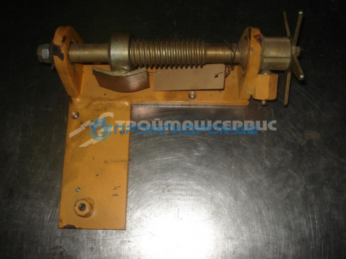 Ограничитель КС-3577.80.500-1 (ограничивает опускание крюка)